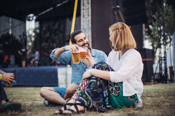 14 Guys Reveal The Most Effective Way A Girl Has Hit On Them