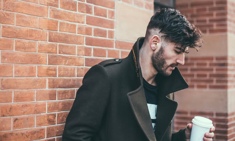 10 Things A Guy Does Early On That Tells You He’s A Waste Of Time