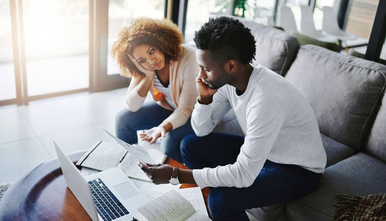 My Boyfriend & I Went Broke & It Nearly Destroyed Us