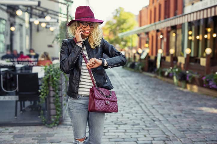 11 Life Struggles Of Women Who Are Impatient AF