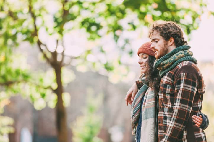 My Friend Told Me That My Boyfriend Was Cheating & I Really Wish She Hadn’t