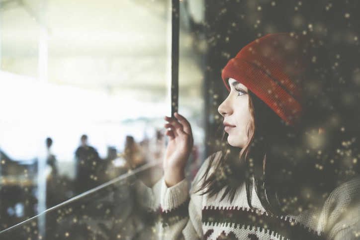 The Worst Things About Being Single At Christmas