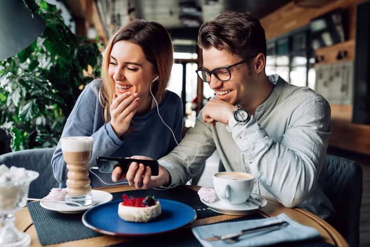 Is Your Boyfriend More Of A Friend? 11 Signs The Spark Is Gone