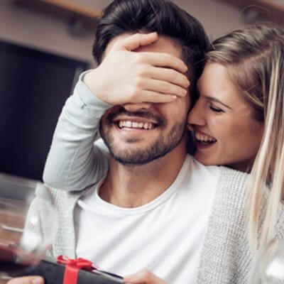 15 Gifts Your Boyfriend Would Be Thrilled To Get From You, According To A Guy