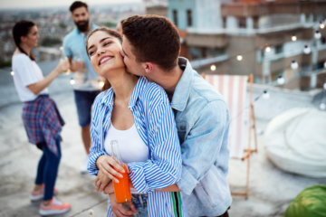 11 Things Amazing Boyfriends Do—Is This Your Guy?