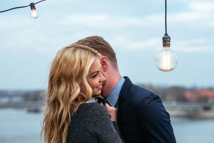 11 Signs He’s “Relationtripping”