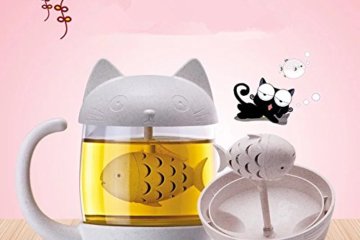 This Adorable Cat Mug Comes With A Fish-Shaped Tea Infuser