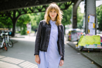 10 Unfair Assumptions Everyone Makes About Attractive Women