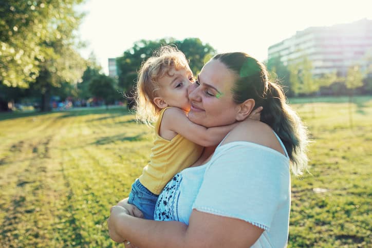 You Don’t Need A Partner To Have A Baby, But Here’s What It’s Like To Raise Kids Alone
