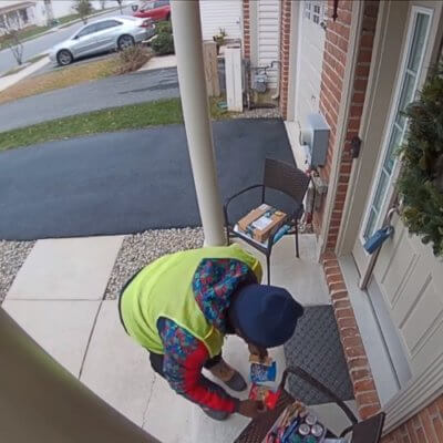 Amazon Delivery Guy Has The Sweetest Reaction To Realizing Homeowner Left Snacks For Him