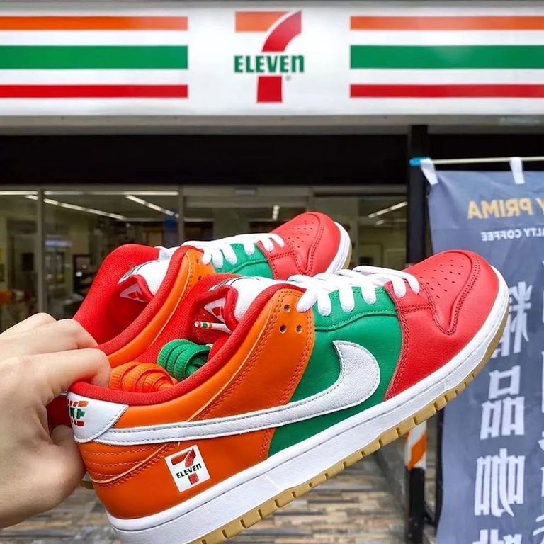 711 sb dunk