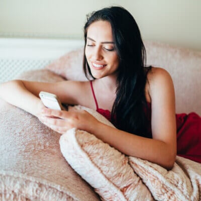 10 Texts To Send A Guy To Make Him Totally Obsessed With You