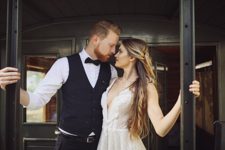 move in with husband