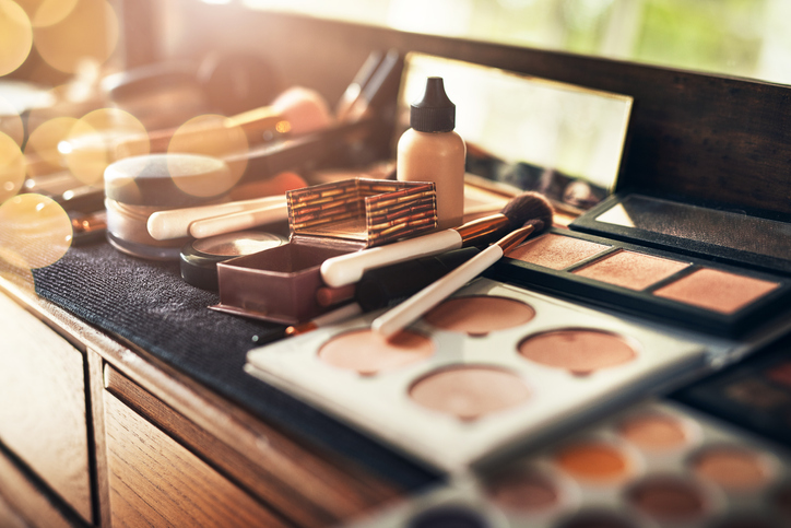 A collection of makeup.