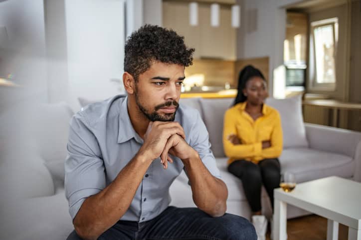 dating an emotionally unavailable guy