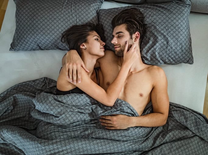 A Guy Shares 15 Common Things He Thinks After Sleeping With You