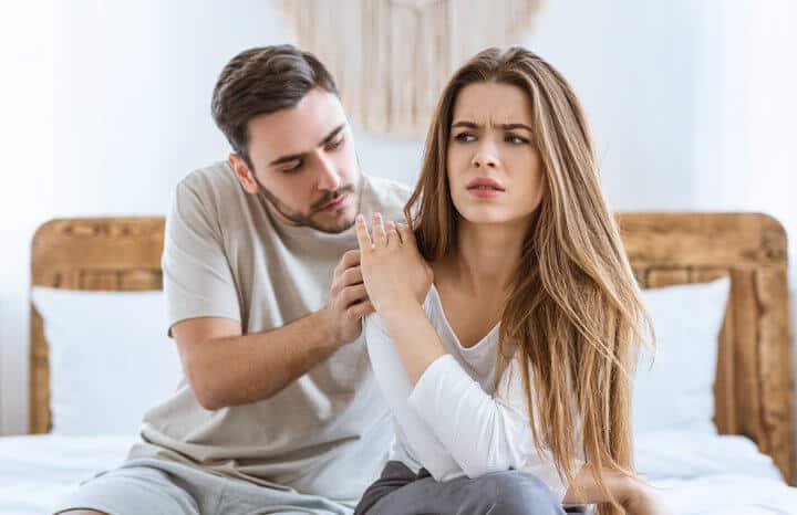 signs you're a bad girlfriend
