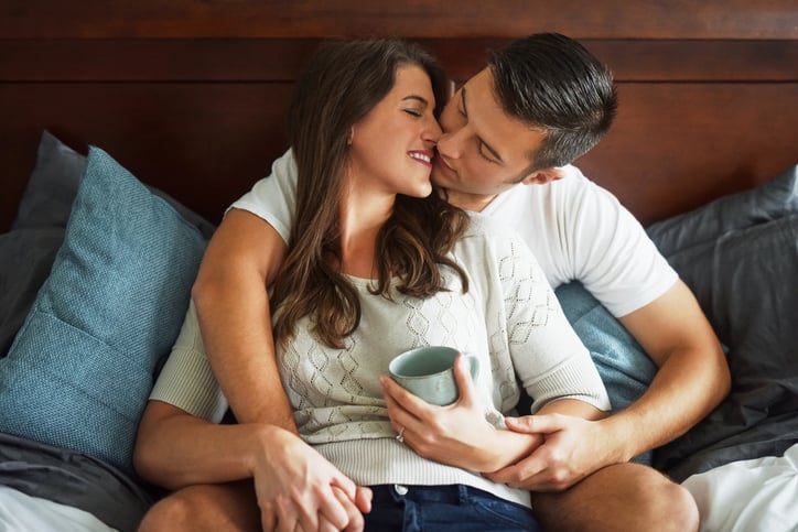 9 Signs You And Your Ex Have Unfinished Business