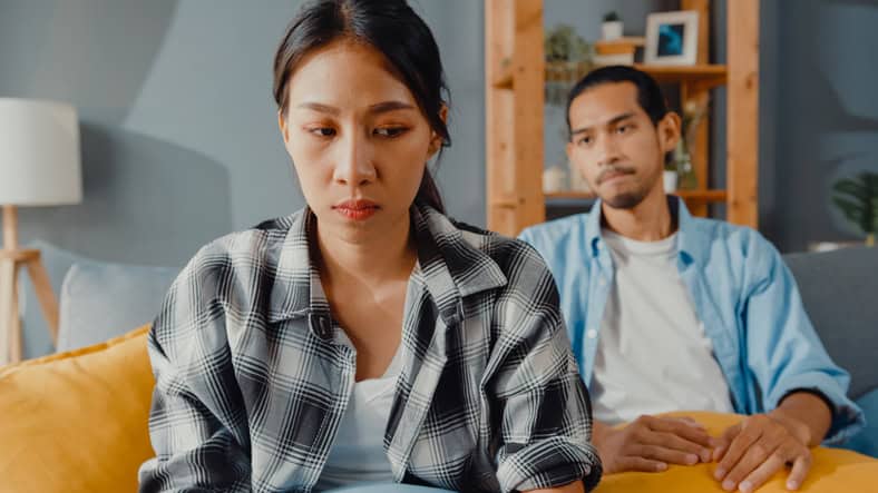 asian couple arguing