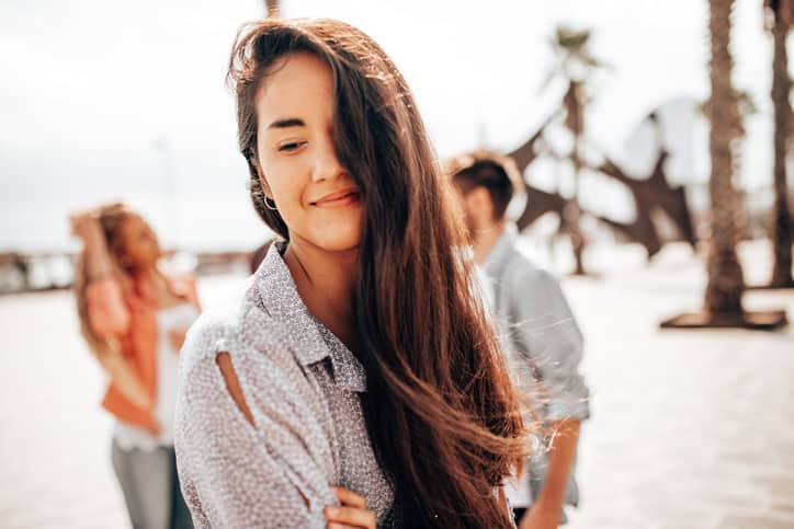 make a guy want to pursue you