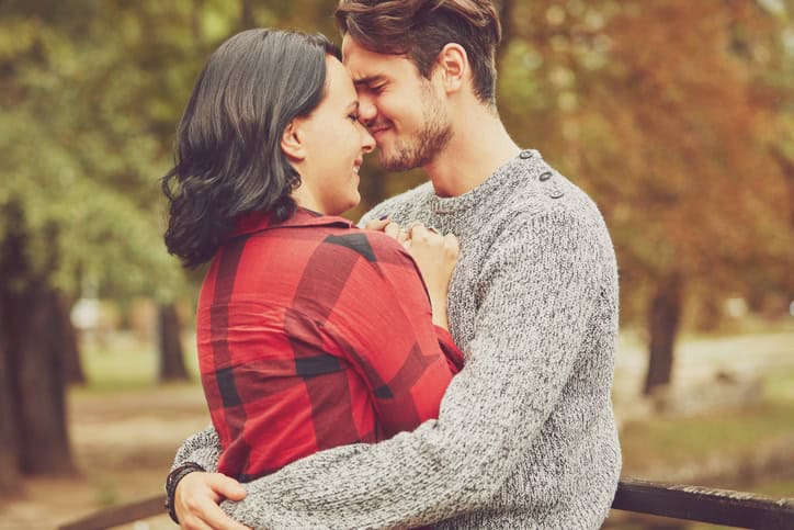 Important Things A Guy Will Do If He Wants You In His Life