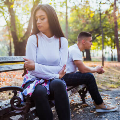 8 Signs He Doesn’t Want You But Doesn’t Want Anyone Else To Have You