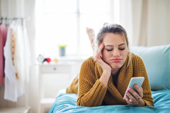 texting guys