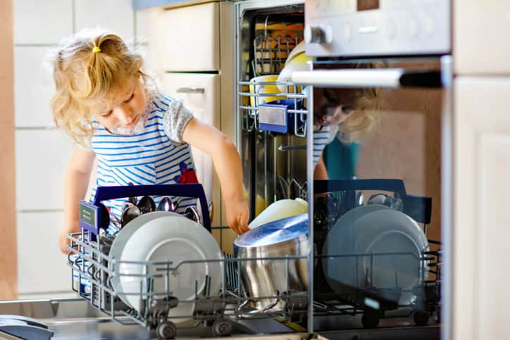 kids who do chores