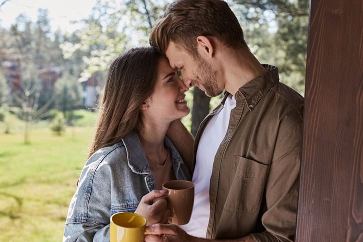 signs she wants you