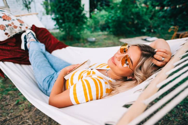 Just Because You’re A Single Woman Doesn’t Mean Dating Has To Be Your Focus