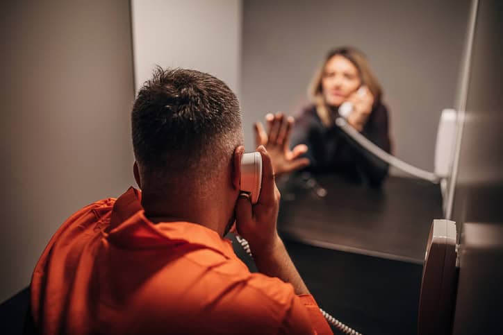 Prisoners Are Using Facebook To Find Love On The Outside