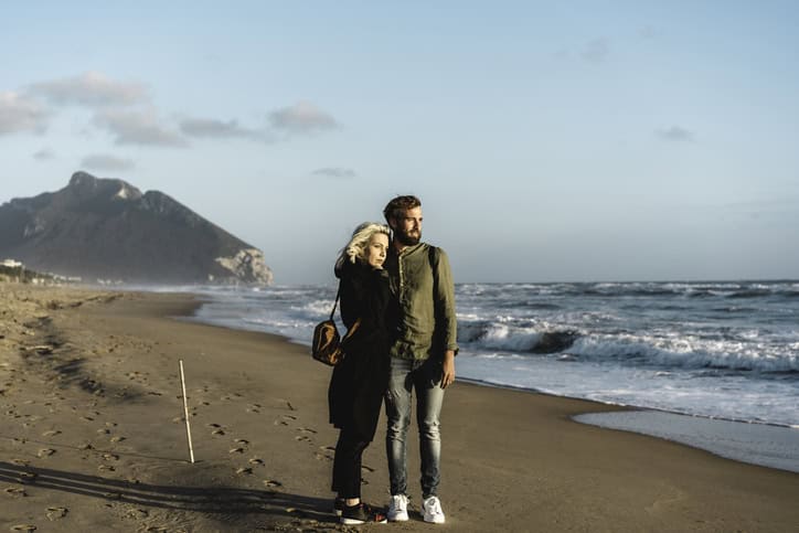 how to reconnect after a relationship break