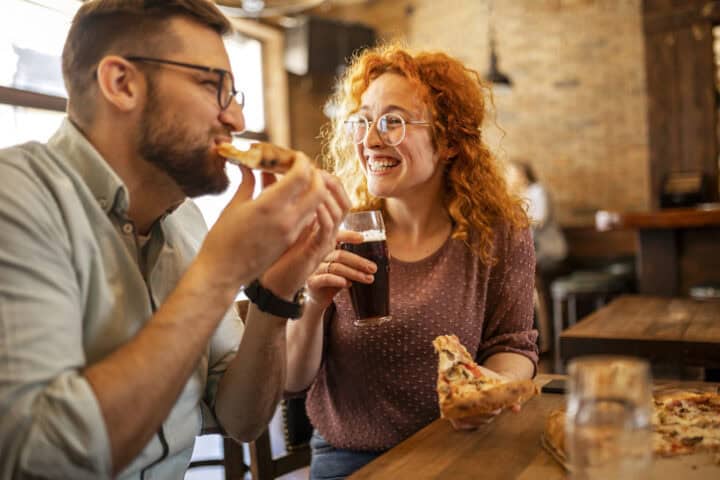 couple date drinking and eating