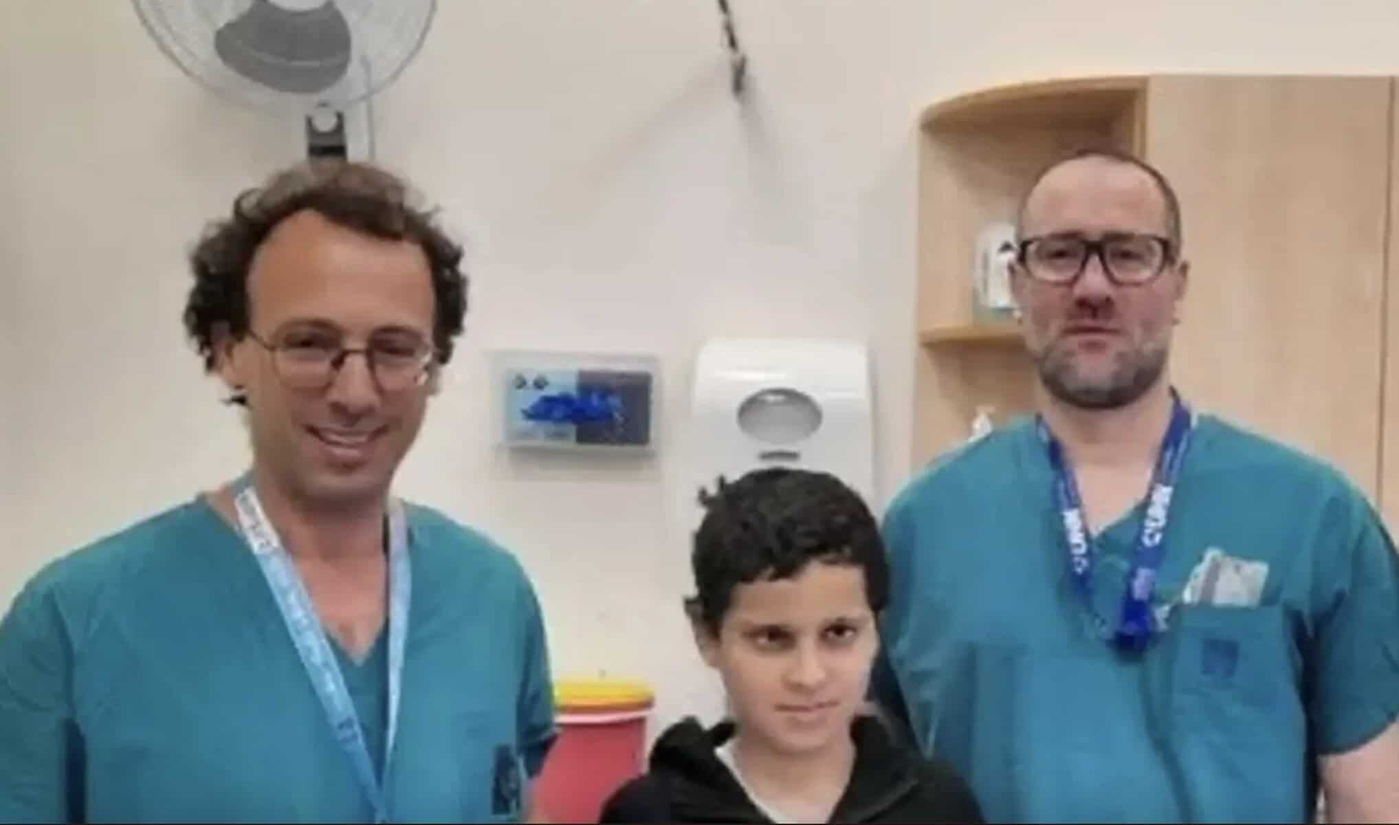 Suleiman Hassan with surgeons