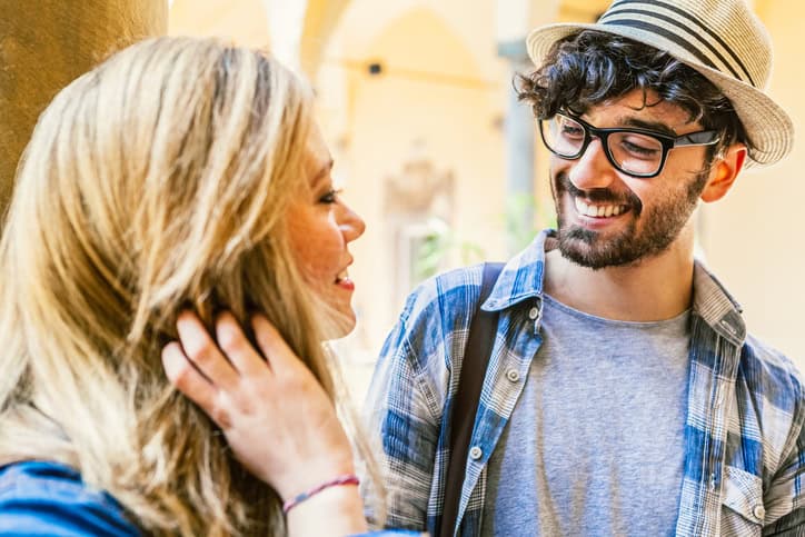 Young Hipsters Dating, 20-25 Years Old