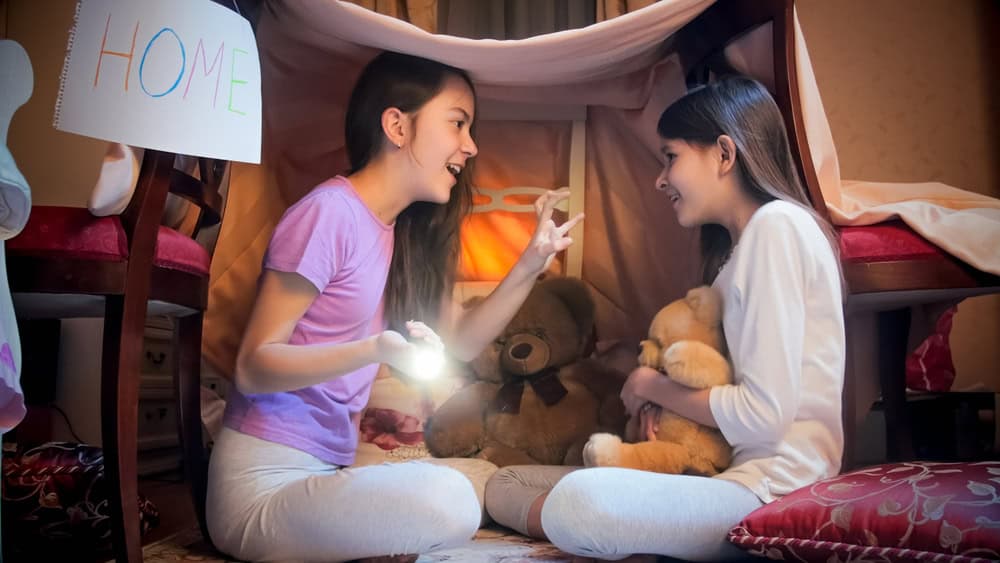 Tenns in their bedroom.