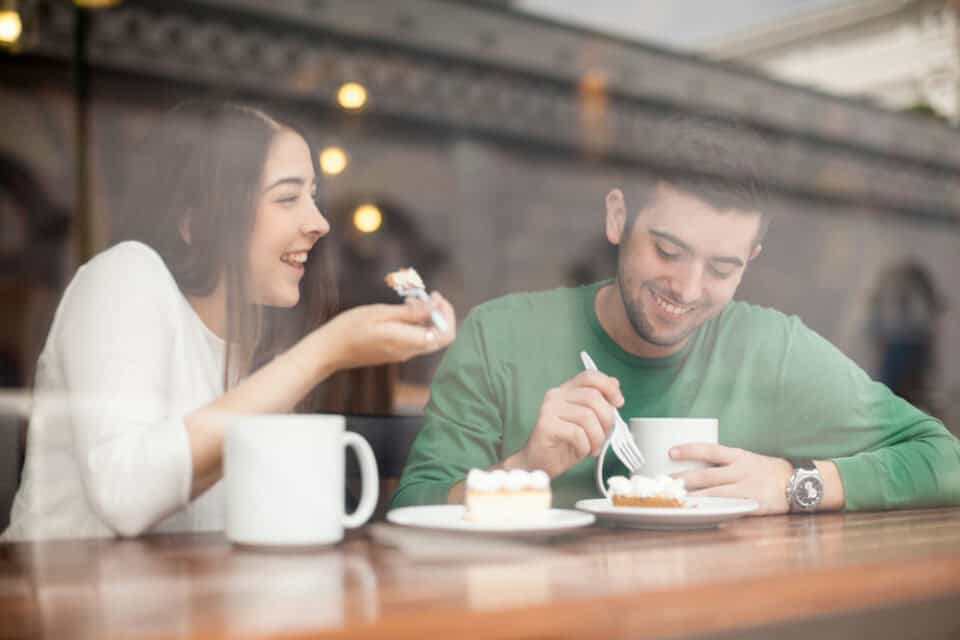 Young couple in a cafe.