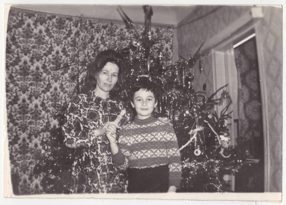 Holiday Traditions from the 70s We Wish Would Make a Comeback