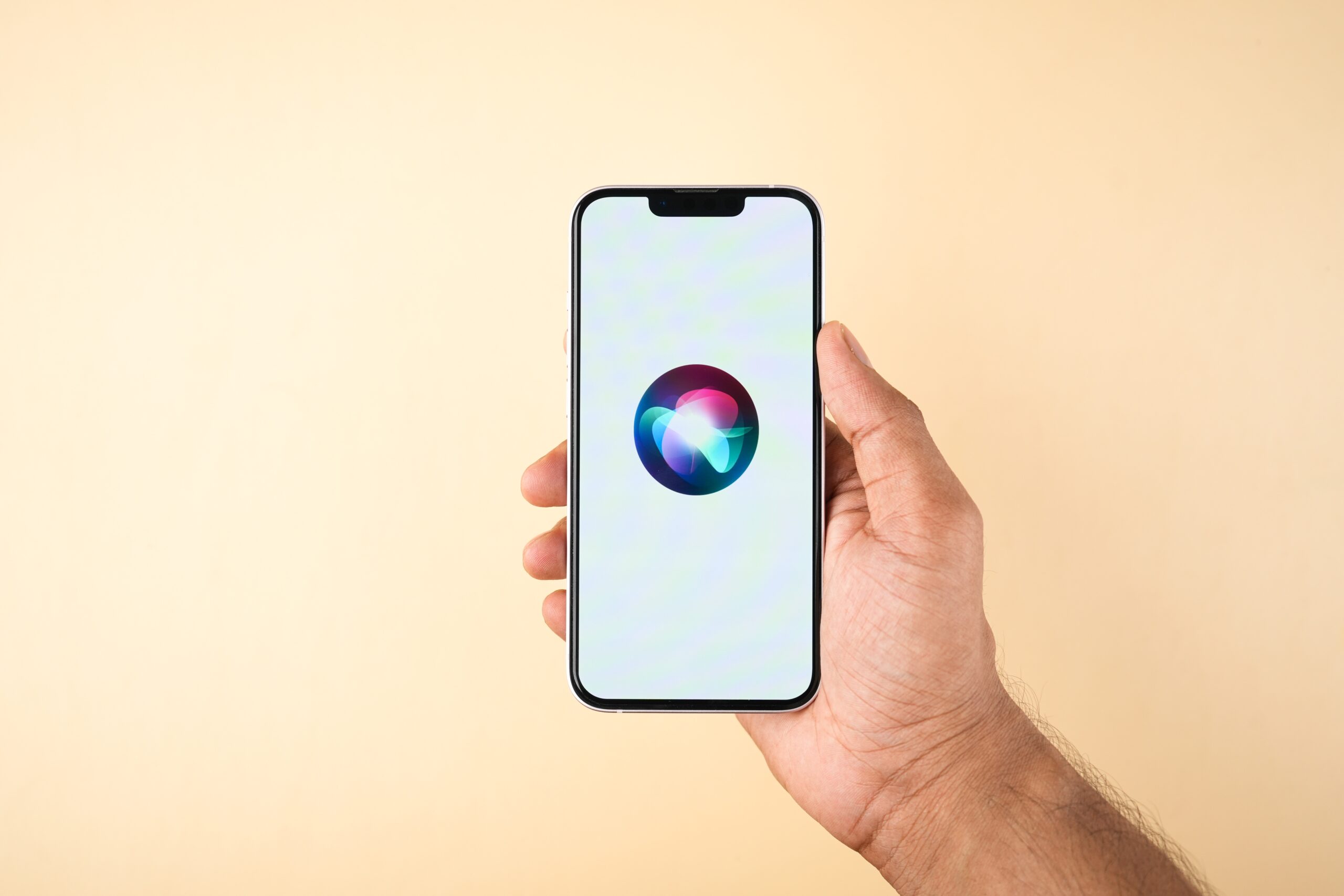 Siri on an iphone screen.