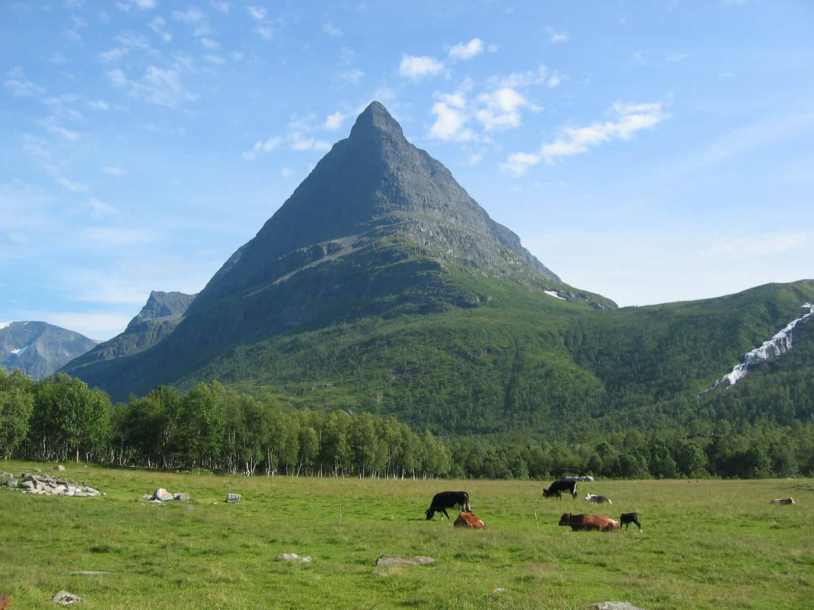Innerdalstårnet in Trollheimen mountain range, Central Norway