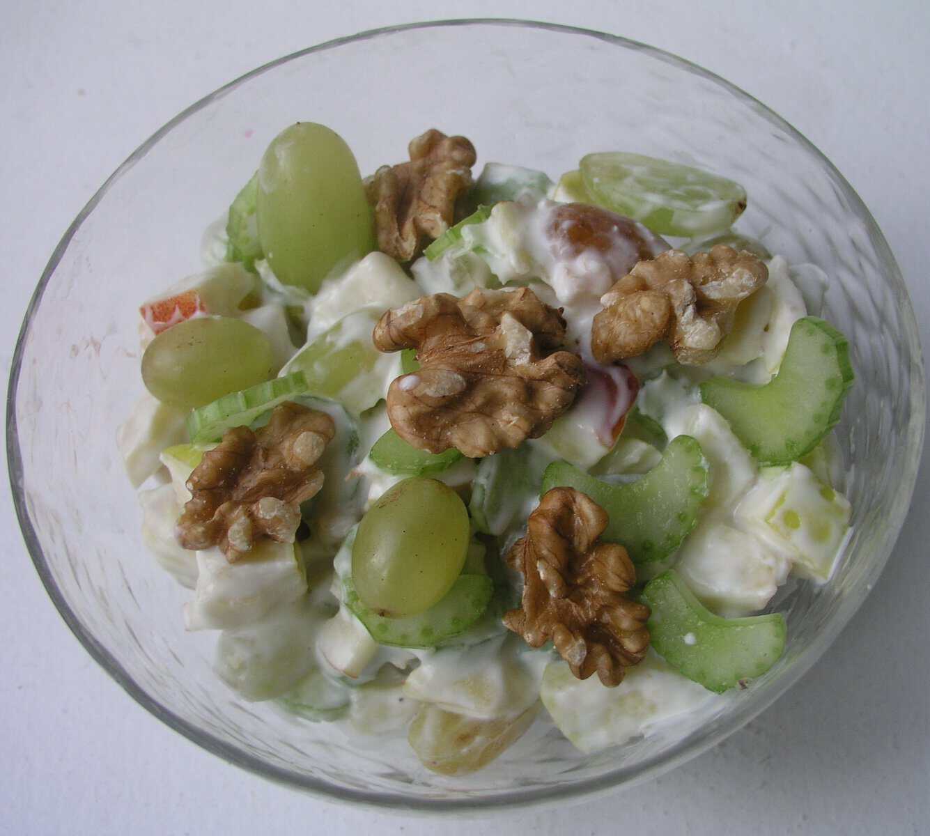 A bowl of Waldorf salad.