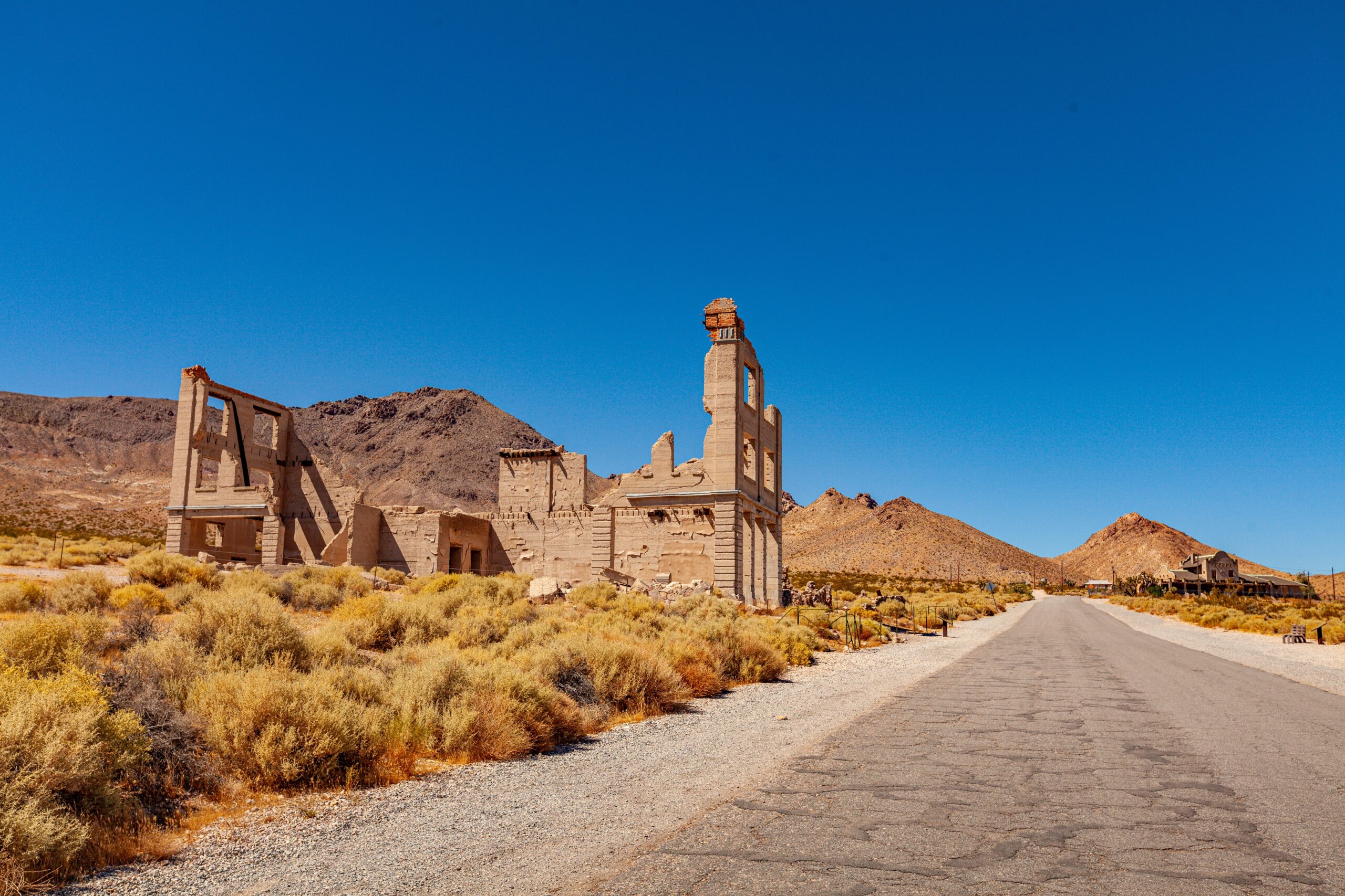 Rhyolite ghost town in Nevada desert.
