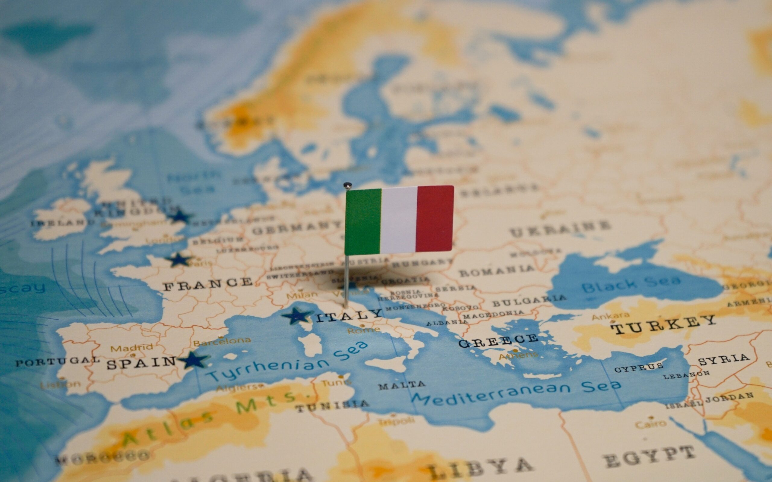 The map and flag of Italy.