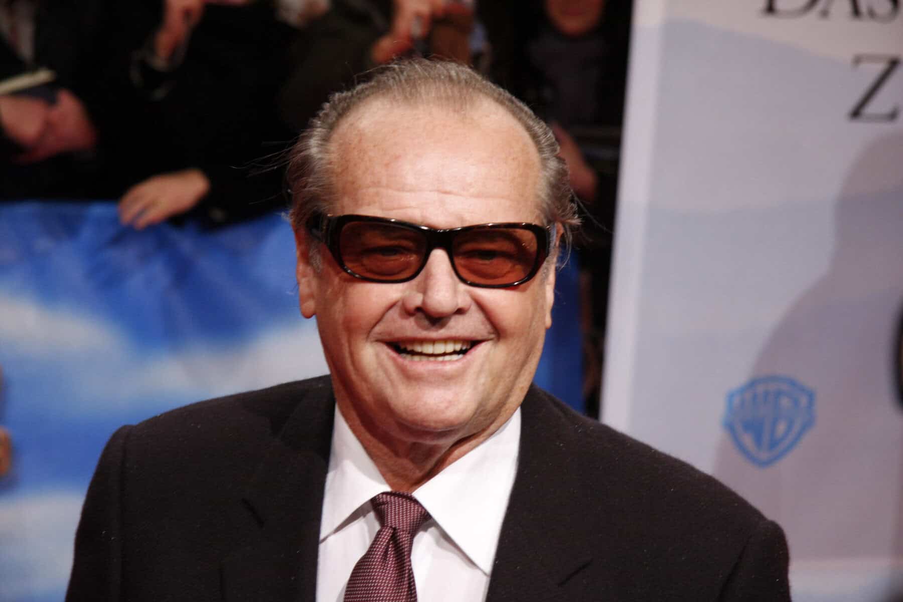 Actors Everyone Assumes Have Died… But Are Very Much Still Alive