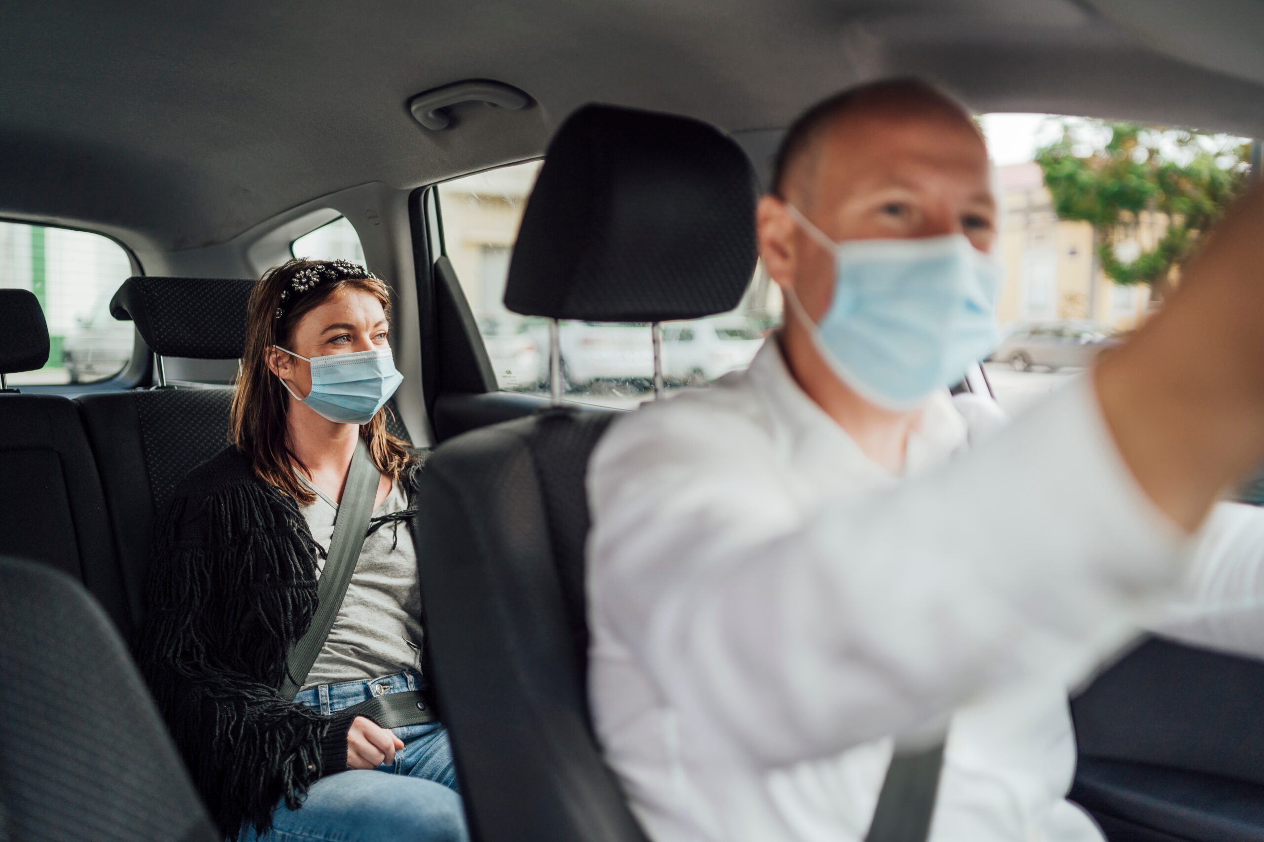 taxi driver uber mask passenger