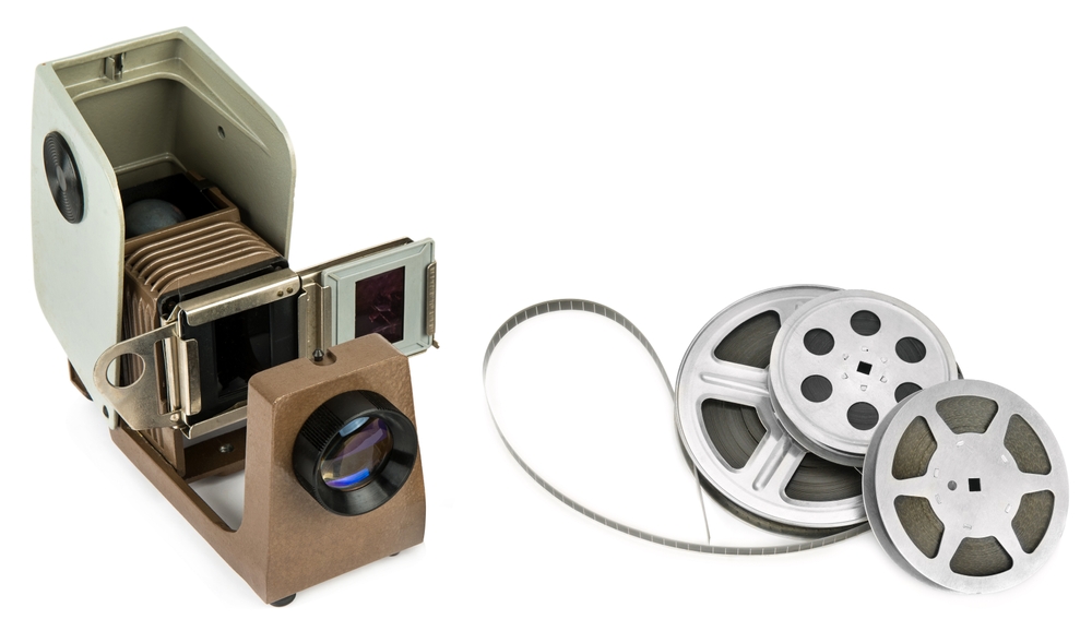 Slide projector and film reel