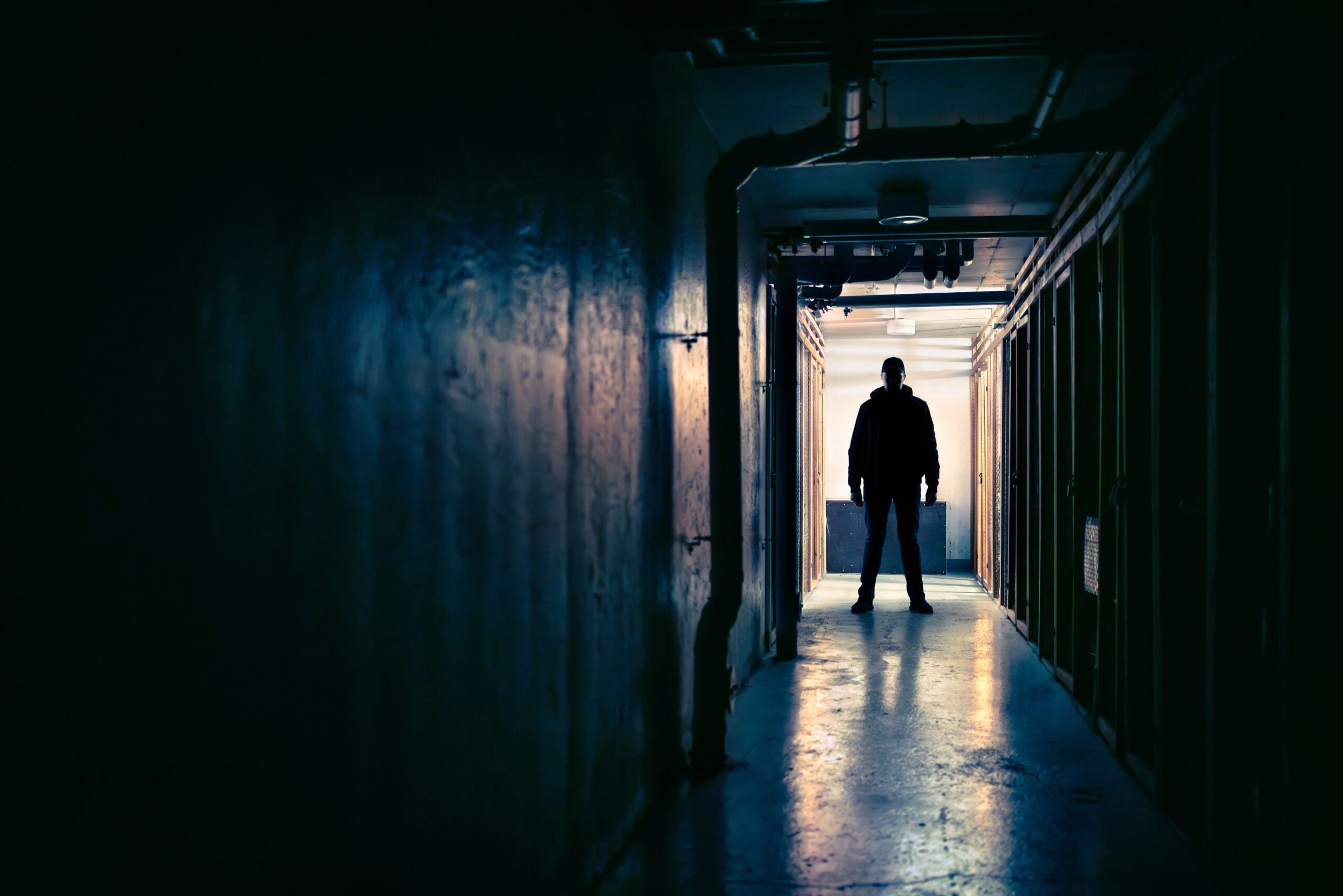 killer horror thriller stalker creepy scary dark alleyway