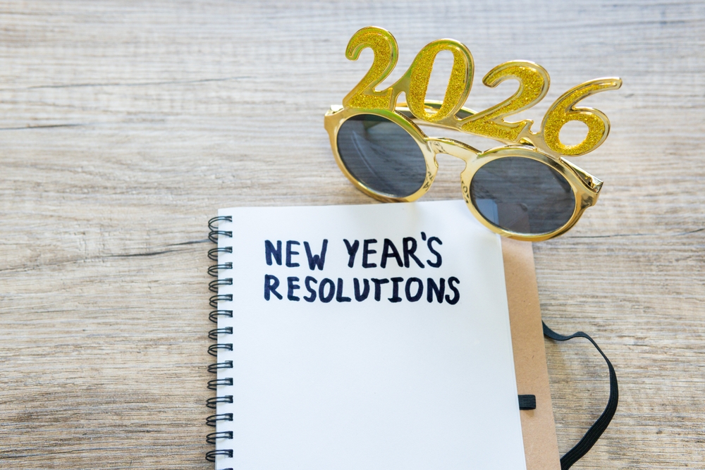 Notepad with 2026 New Year's Resolutions on it.
