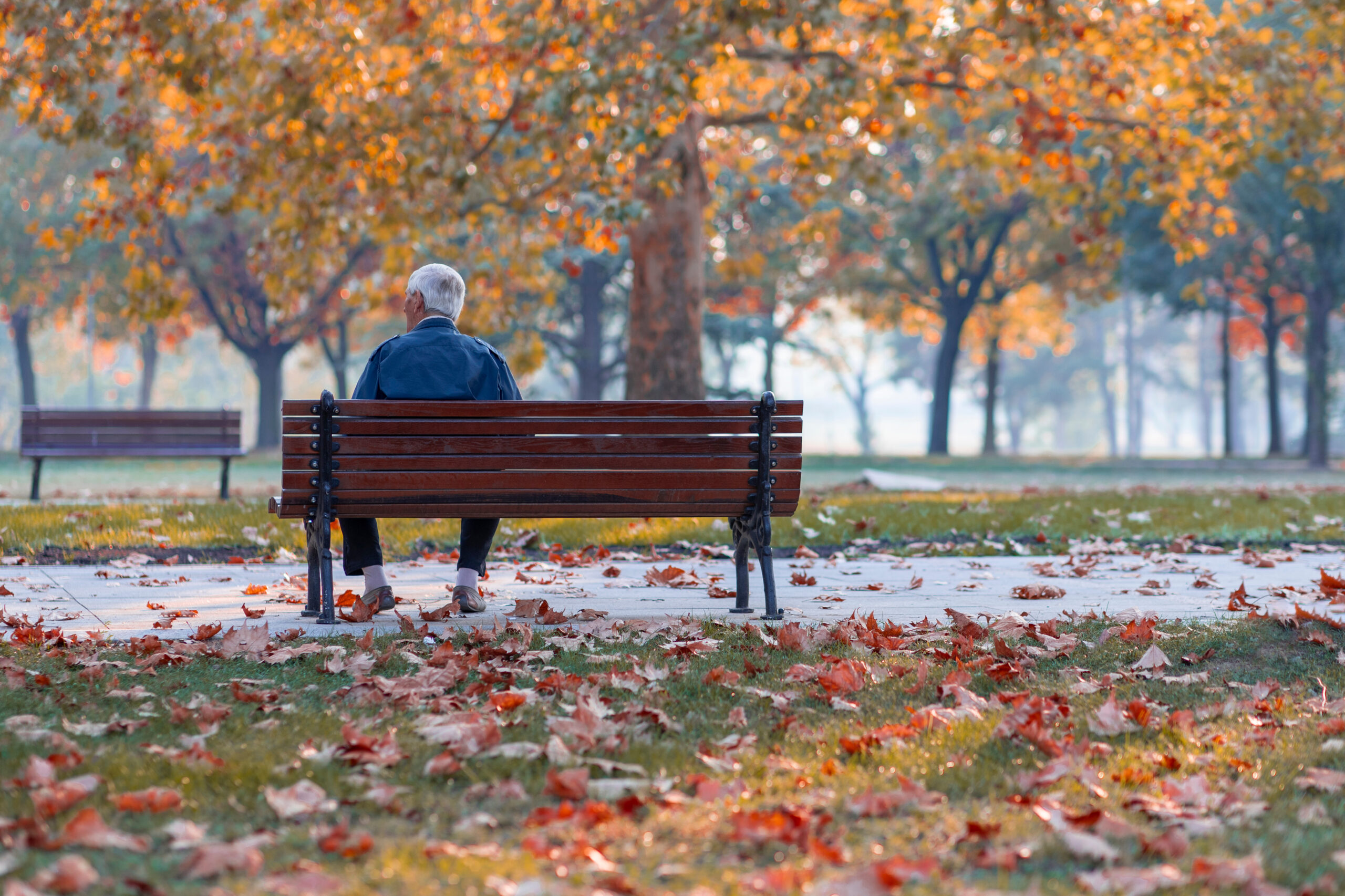 A senior man who's adult children only visit occasionally and leave quickly.