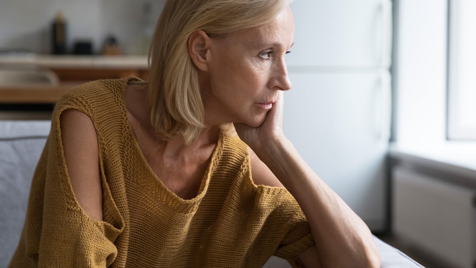 Therapists say the people who feel most untethered six months into retirement aren’t the ones who loved their jobs least — they’re the ones who never built a single identity that didn’t clock in somewhere, and what collapses on them isn’t the empty schedule, it’s the loss of the daily proof that they were expected